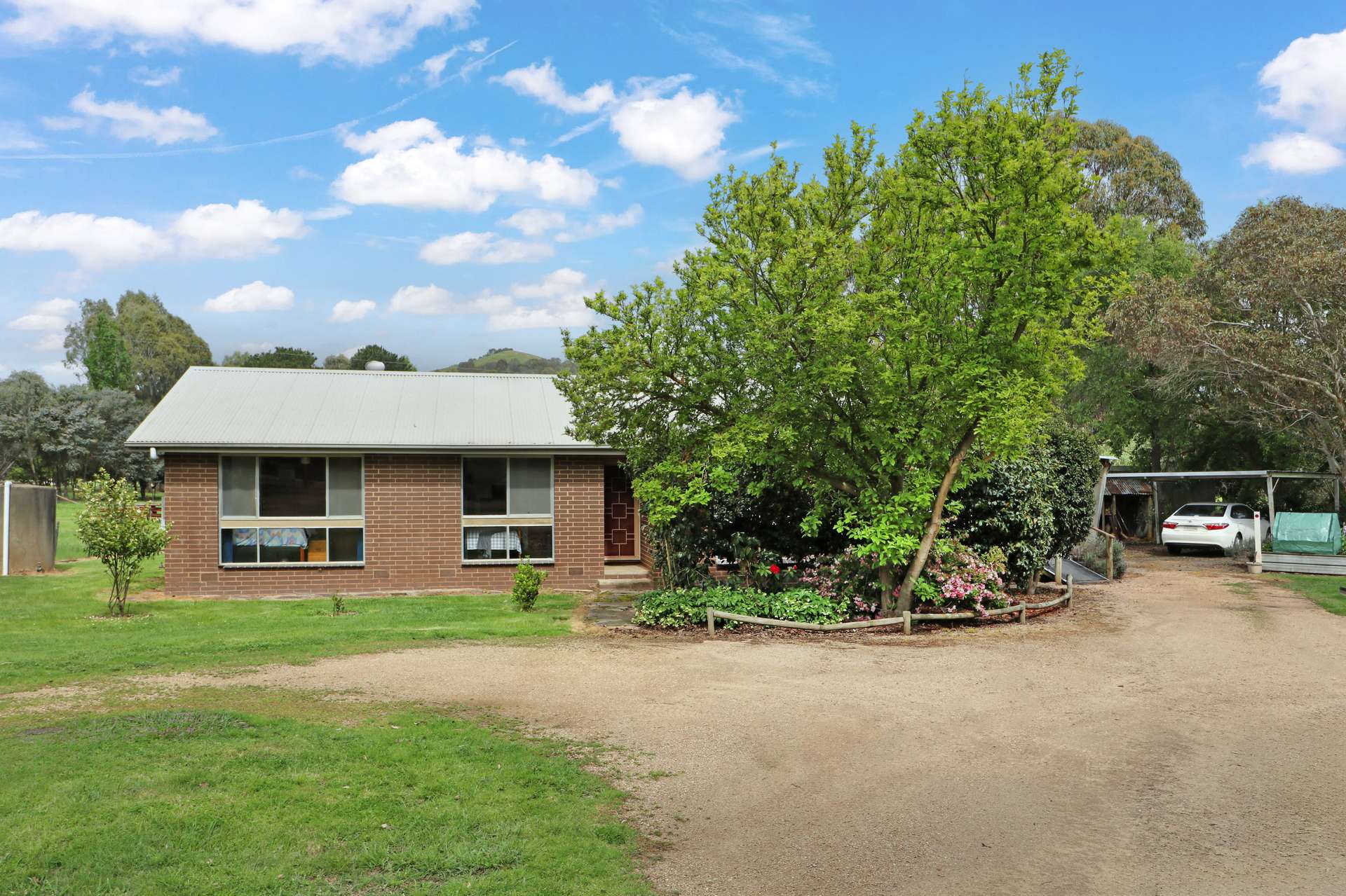 395 Ancona Road, Ancona For Sale by Farmbuy.com - image 3