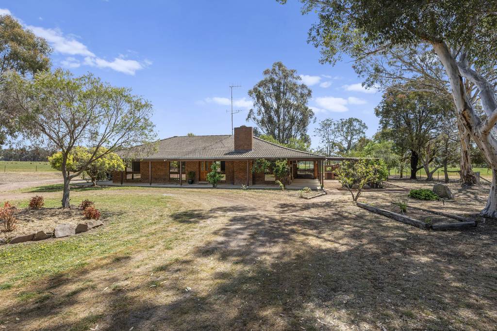 23 Gilliland Road, Euroa VIC 3666