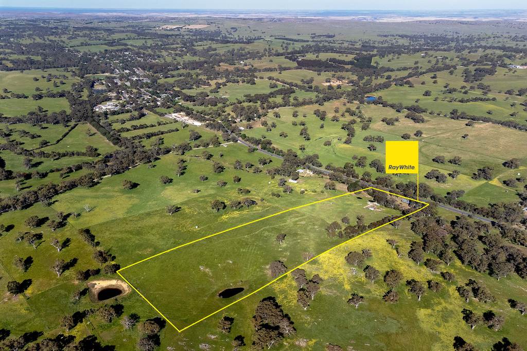 1913 Torrens Valley Road, Mount Pleasant SA 5235