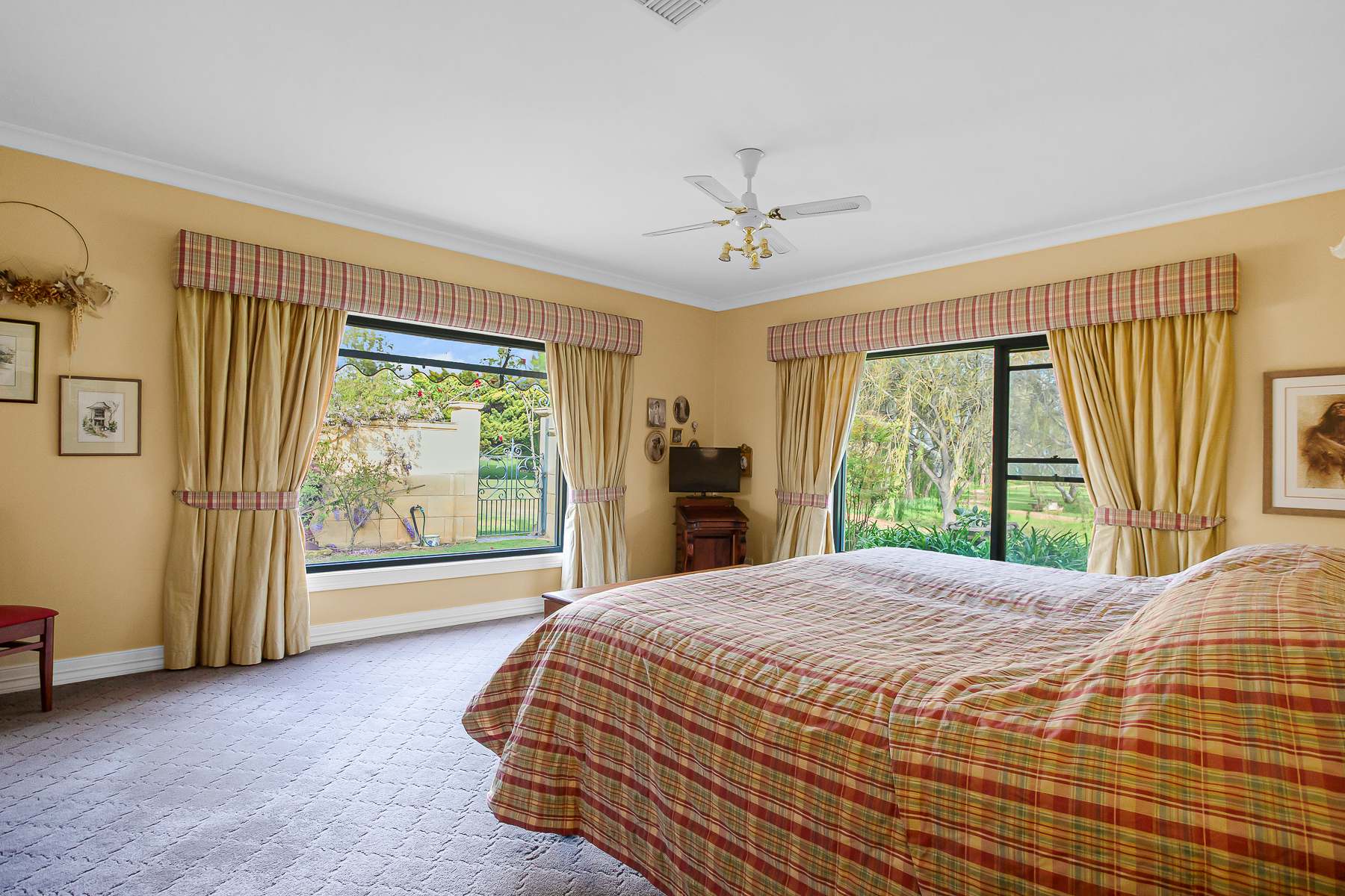9-10 Federation Drive, Naracoorte For Sale by Farmbuy.com - image 13