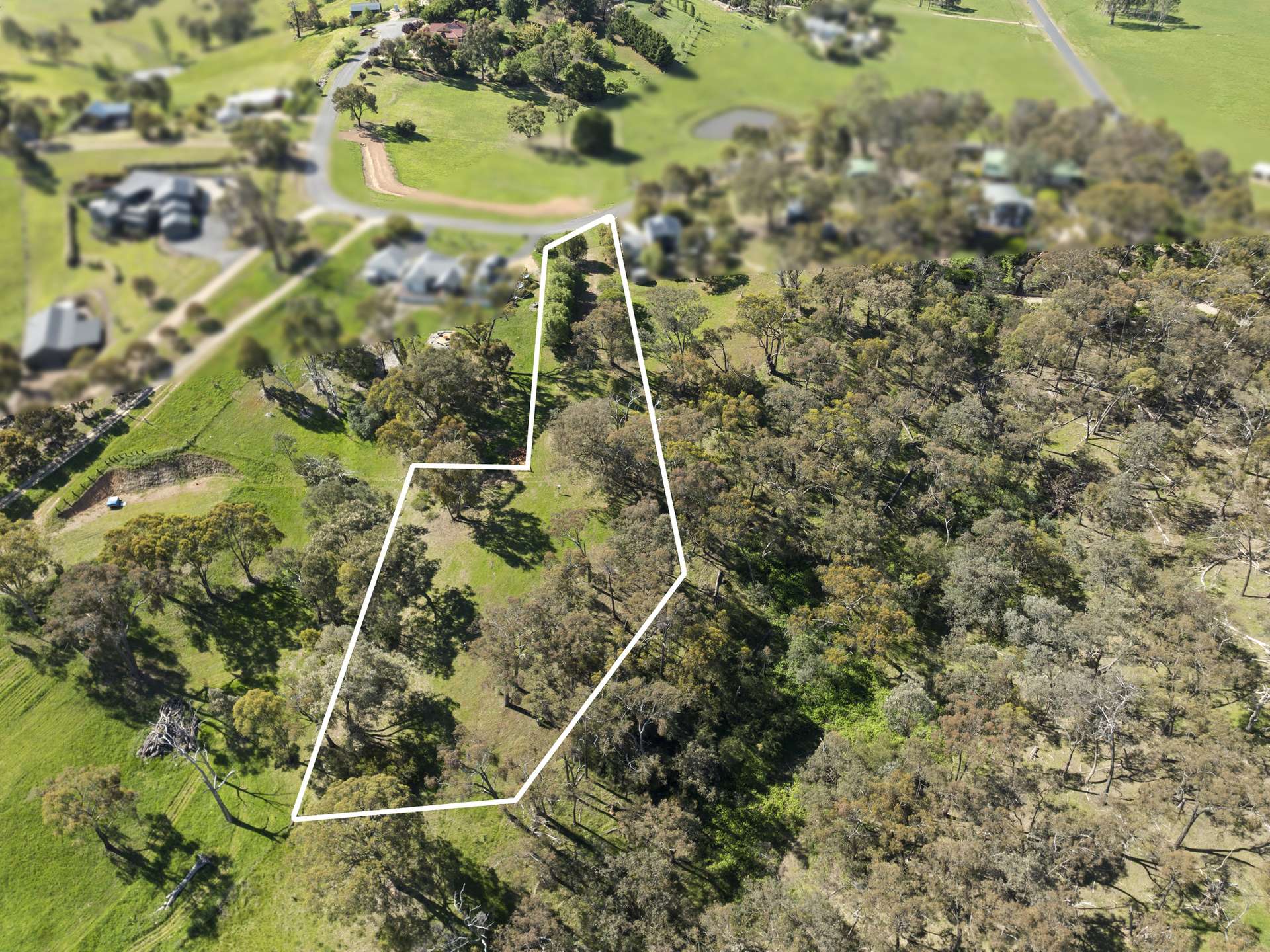 21 The Dress Circle, Mountain Bay For Sale by Farmbuy.com - image 2