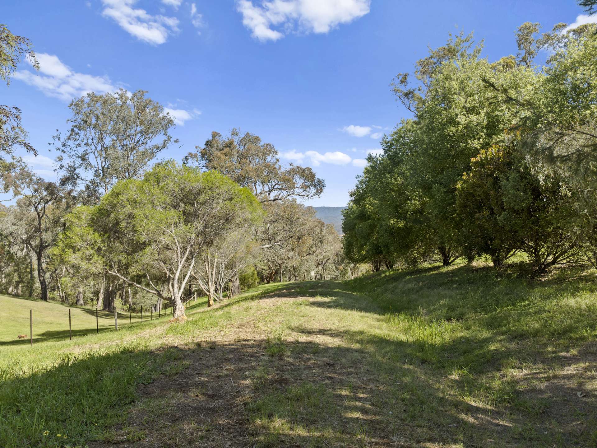 21 The Dress Circle, Mountain Bay For Sale by Farmbuy.com - image 5