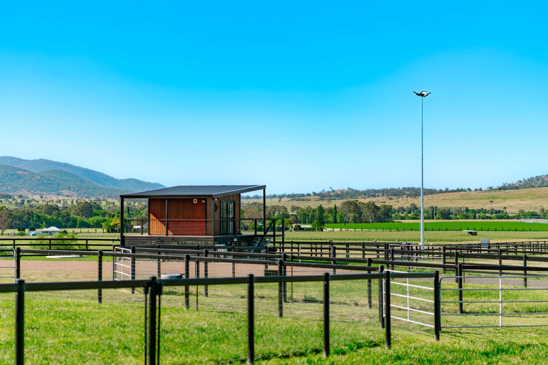 101 Segenhoe Road, Segenhoe For Sale by Farmbuy.com - image 21