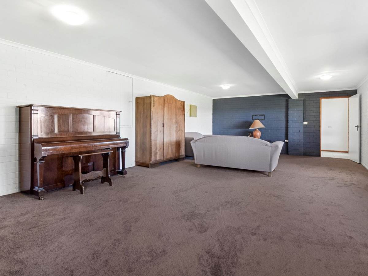 138 Black Range Road, Young For Sale by Farmbuy.com - image 15
