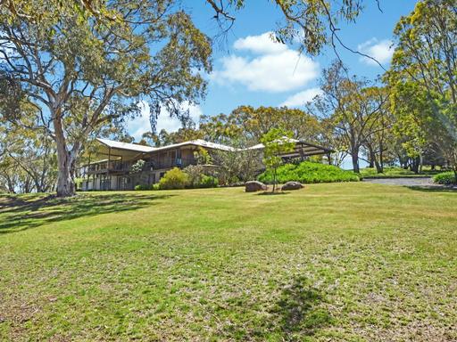 138 Black Range Road, Young NSW 2594