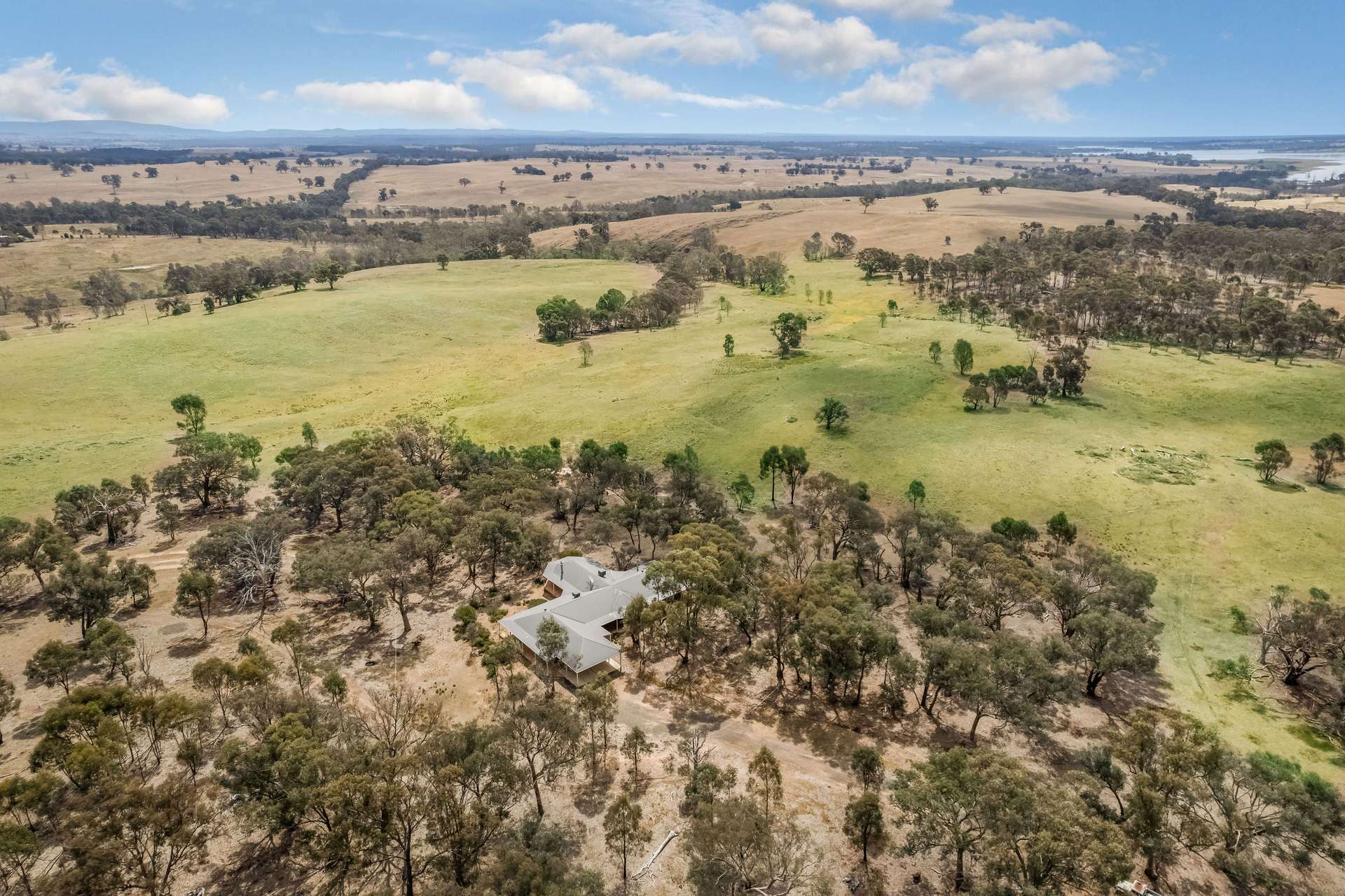 503 Mia Mia-Derrinal Road, Heathcote For Sale by Farmbuy.com - image 19