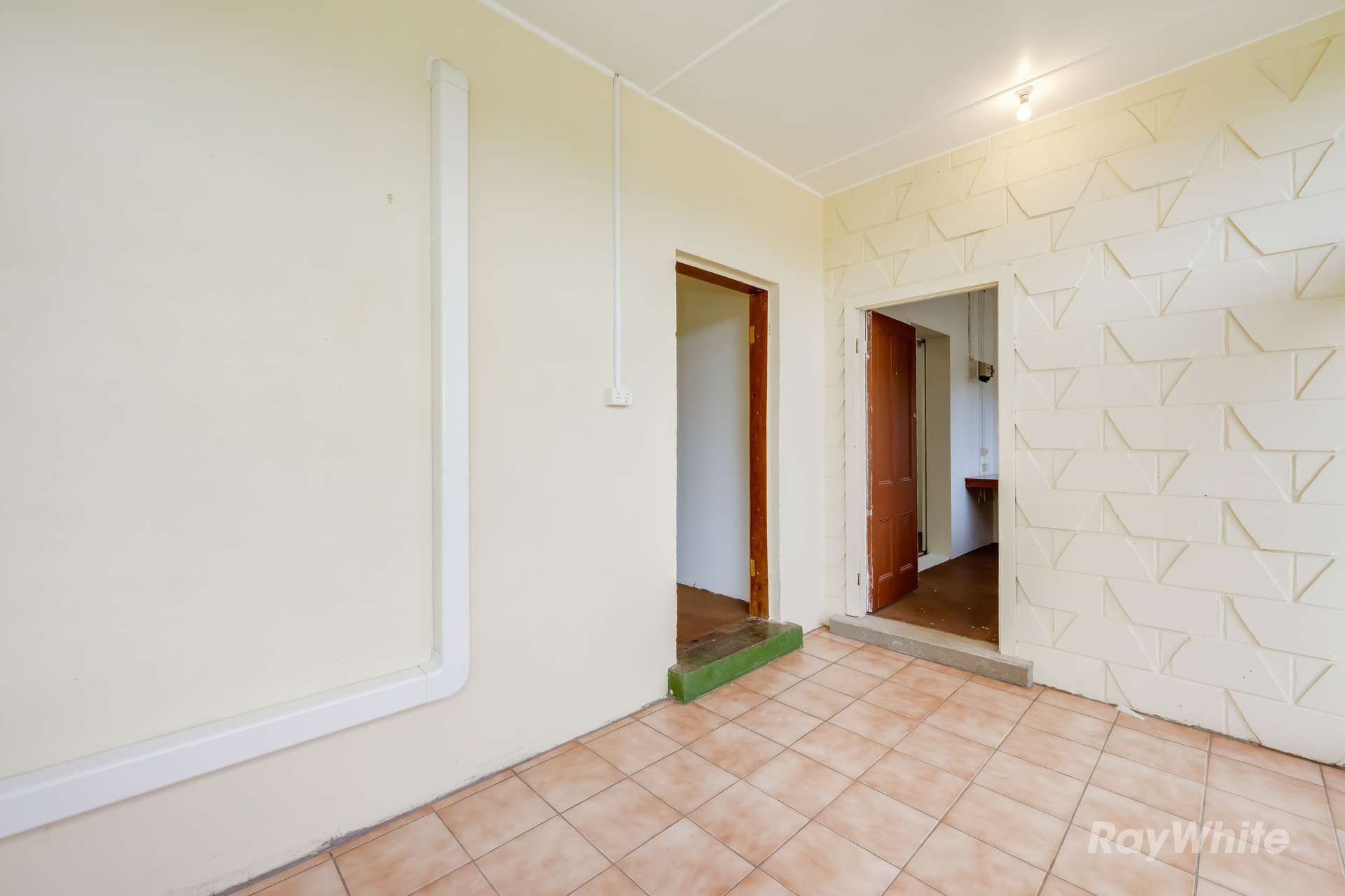 251 Mahogany Creek Road, Elliott Sold by Farmbuy.com - image 13