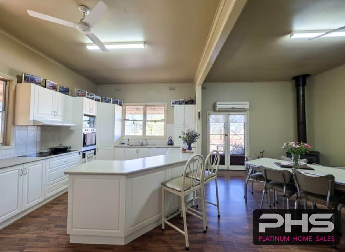 190 Pratt Road, Reedy Lake For Sale by Farmbuy.com - image 5