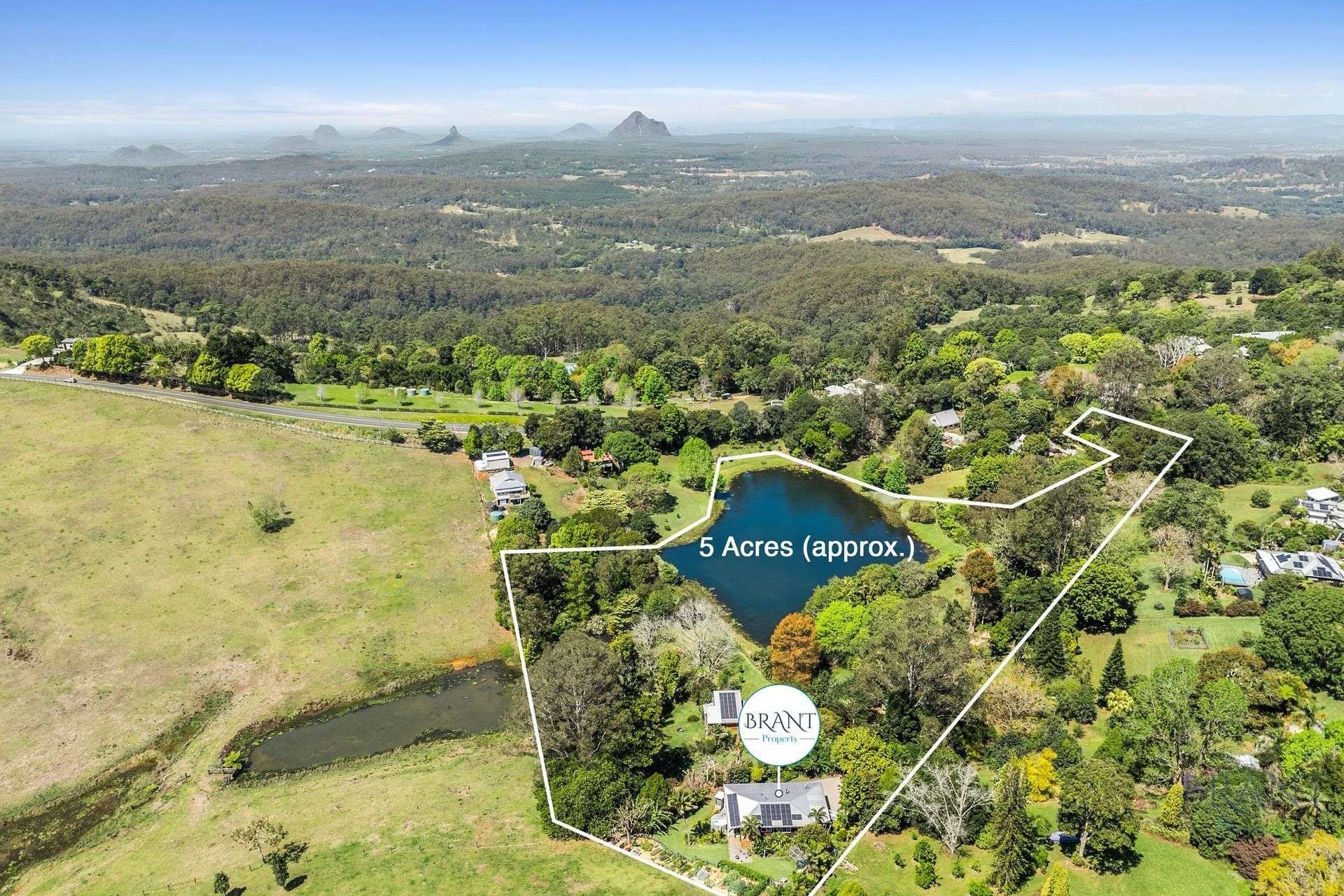 392 Mountain View Road, Maleny For Sale by Farmbuy.com - image 1