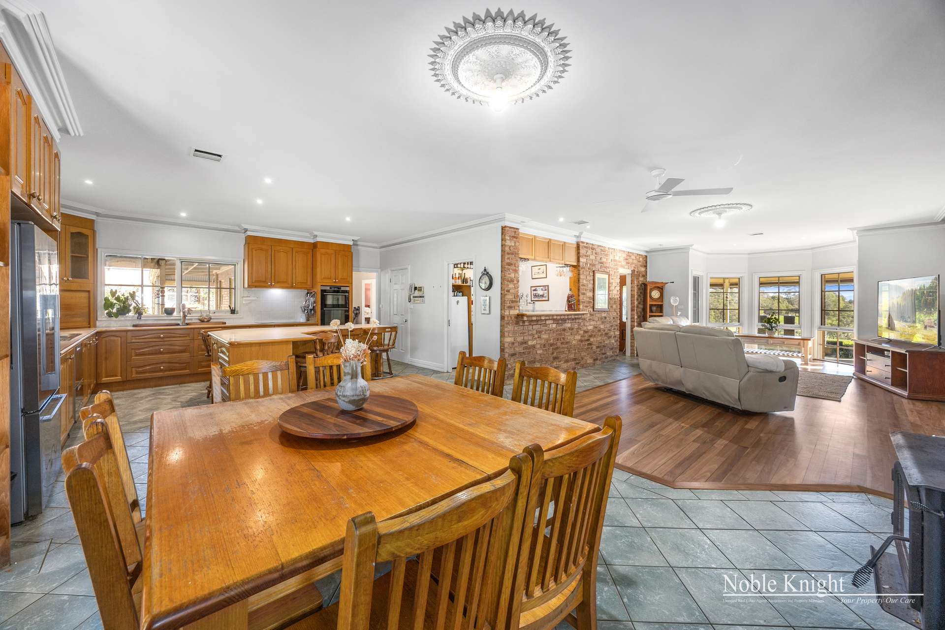 61 Garnook Grove, Badger Creek For Sale by Farmbuy.com - image 15