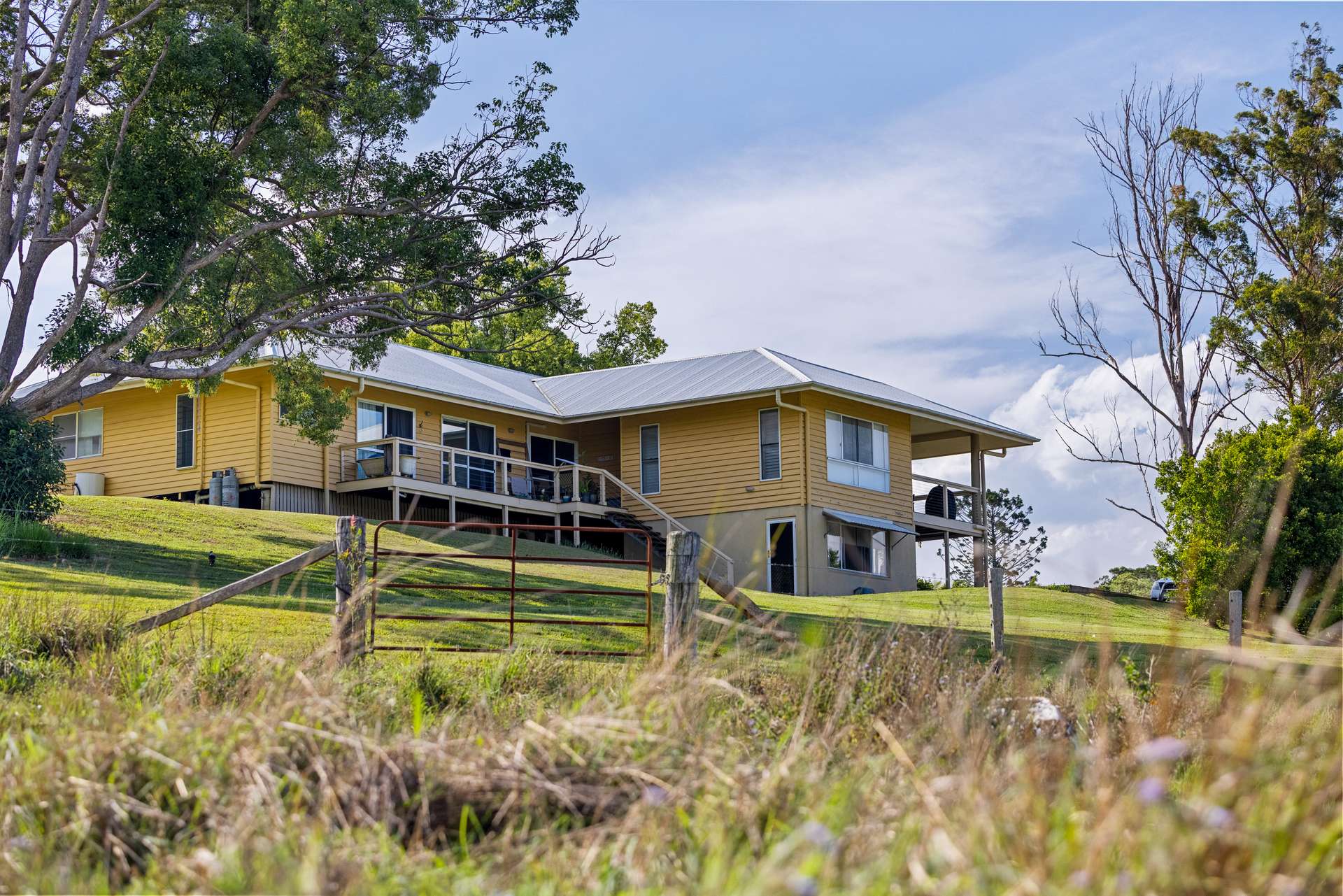 122 Cooroy Mountain Road, Cooroy For Sale by Farmbuy.com - image 2