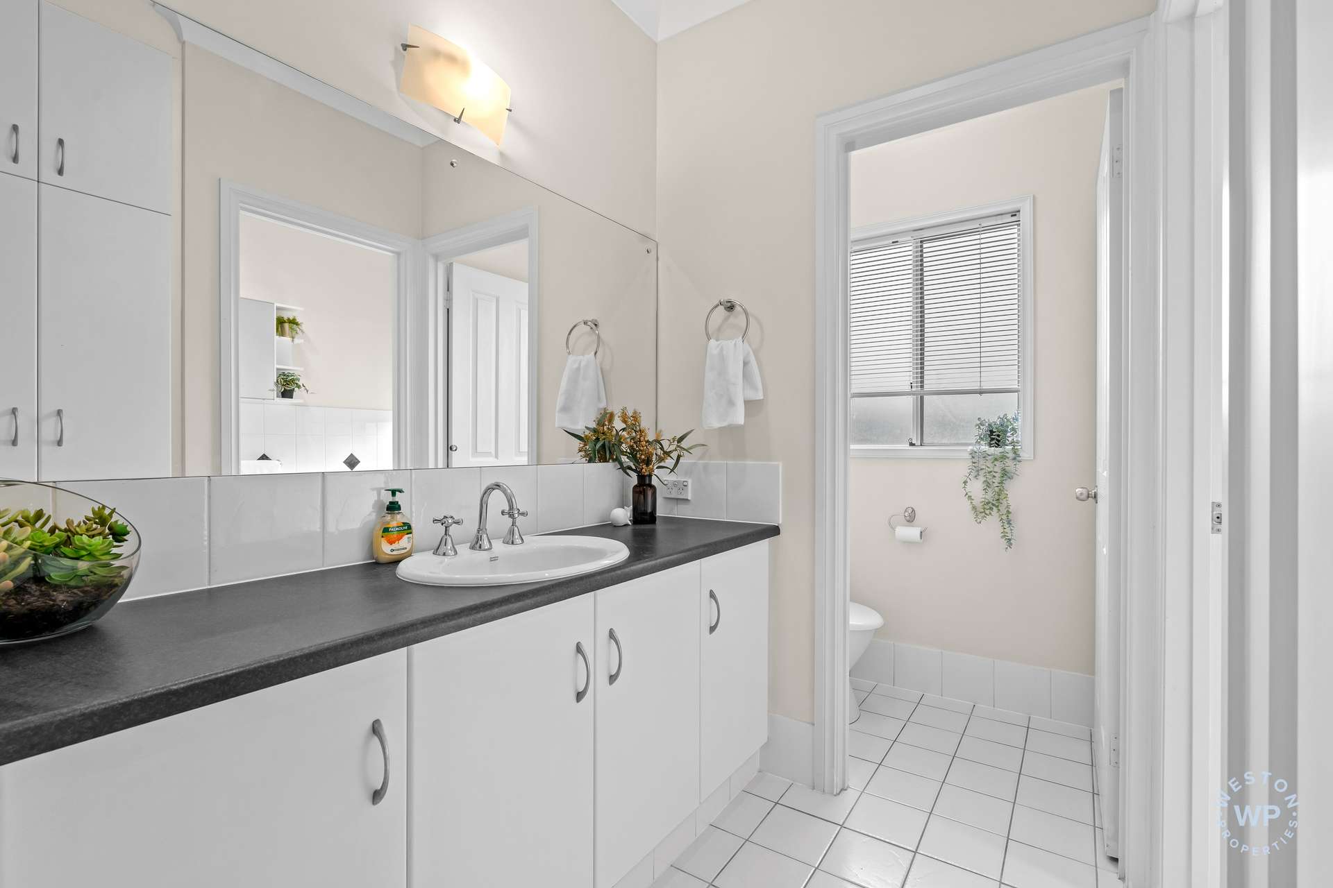 127 Quinns Road, Forreston For Sale by Farmbuy.com - image 23