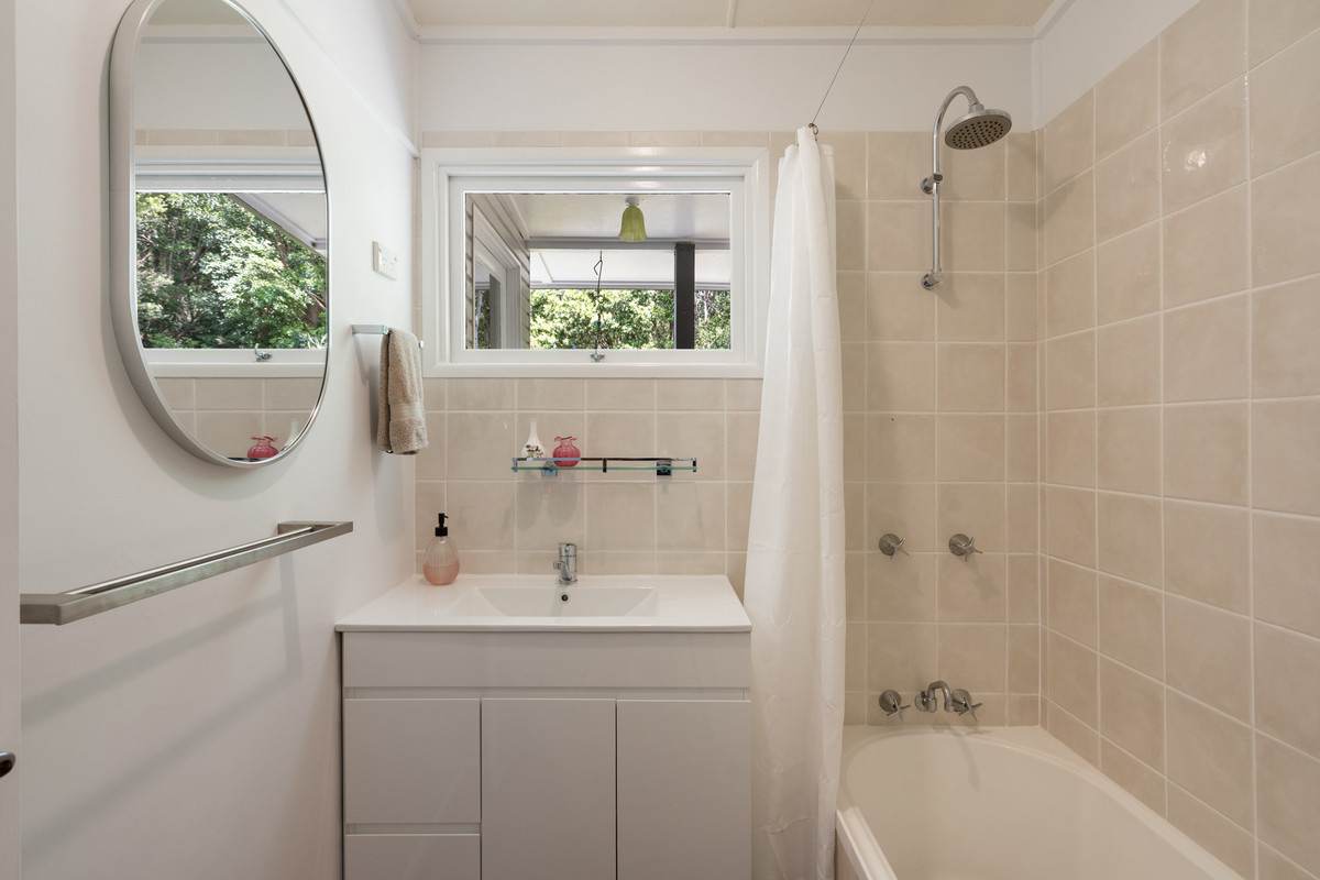 3468 Esk Hampton Road, Ravensbourne Sold by Farmbuy.com - image 13