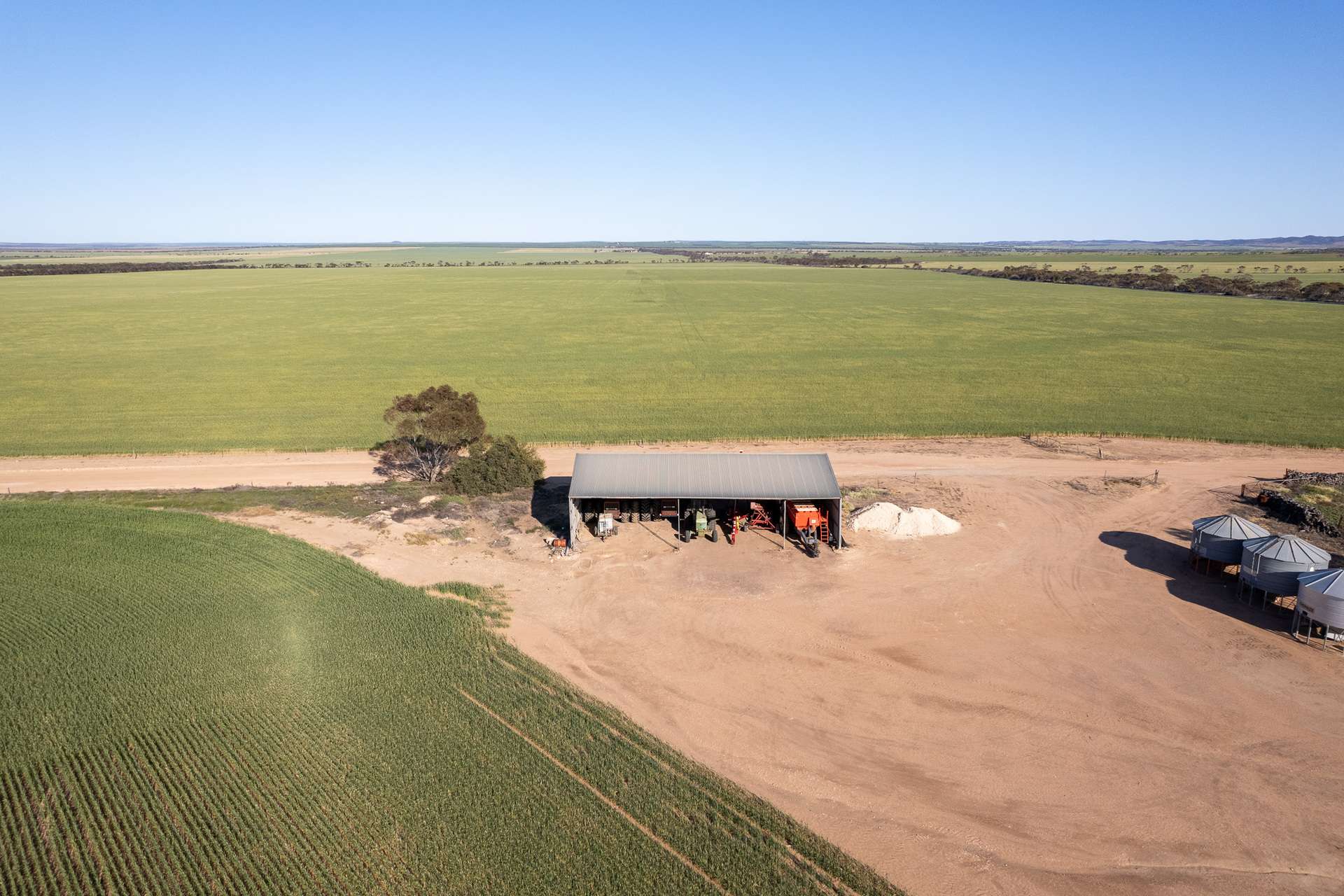 1167 Carpa Road, Cleve For Sale by Farmbuy.com - image 21