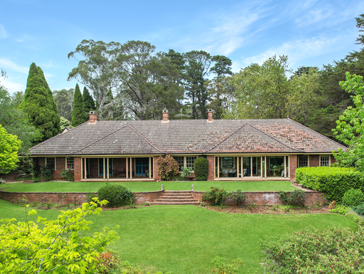 Farm For Sale - NSW - Moss Vale - 2577 - 1920s Masterpiece on 2 Secluded Parkland Acres 
