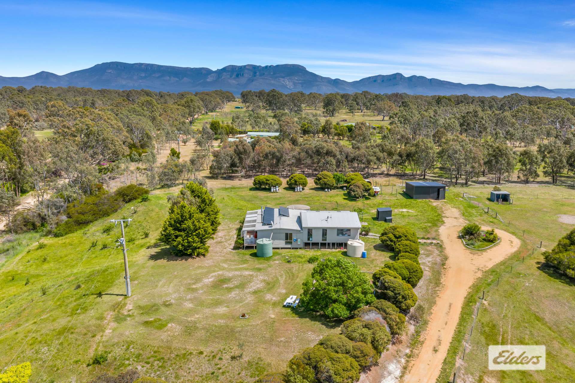 321 Wilde Lane, Moyston Sold by Farmbuy.com - image 2