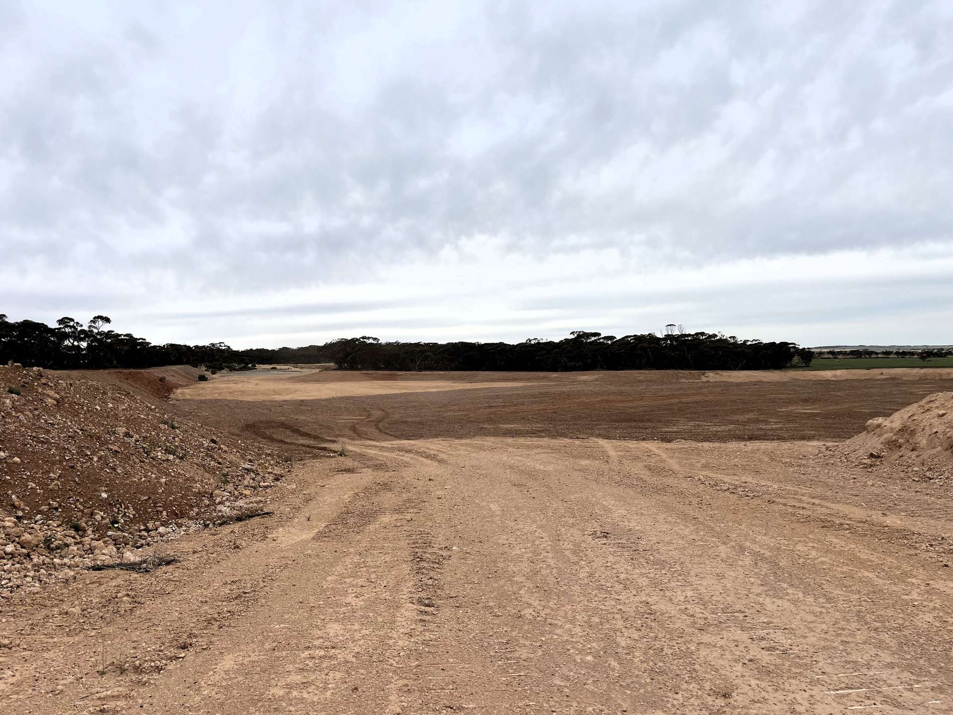 424 Quarry Road, Robertstown For Sale by Farmbuy.com - image 22