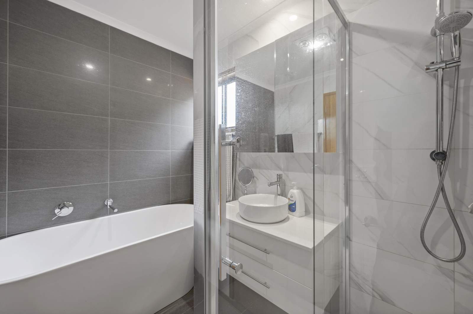 228 Gandini Lane, Lima East For Sale by Farmbuy.com - image 9