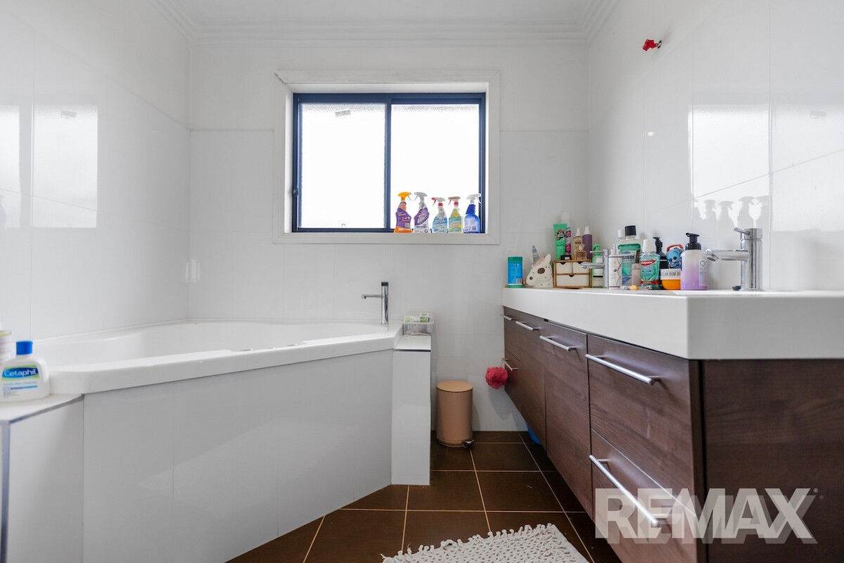 417 Twelve Mile Road, Yarragundry For Sale by Farmbuy.com - image 15