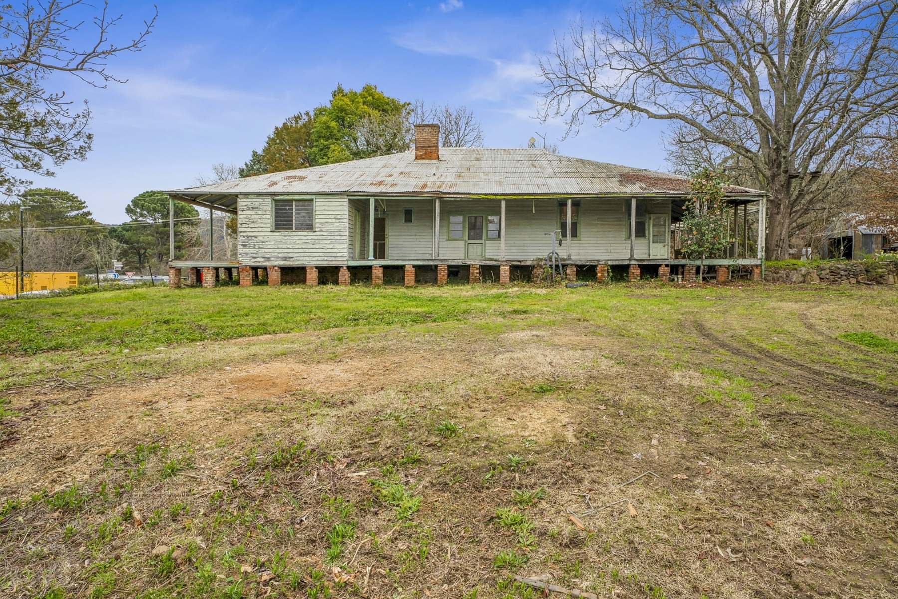 26 Isaacs Ave, Yackandandah For Sale by Farmbuy.com - image 16