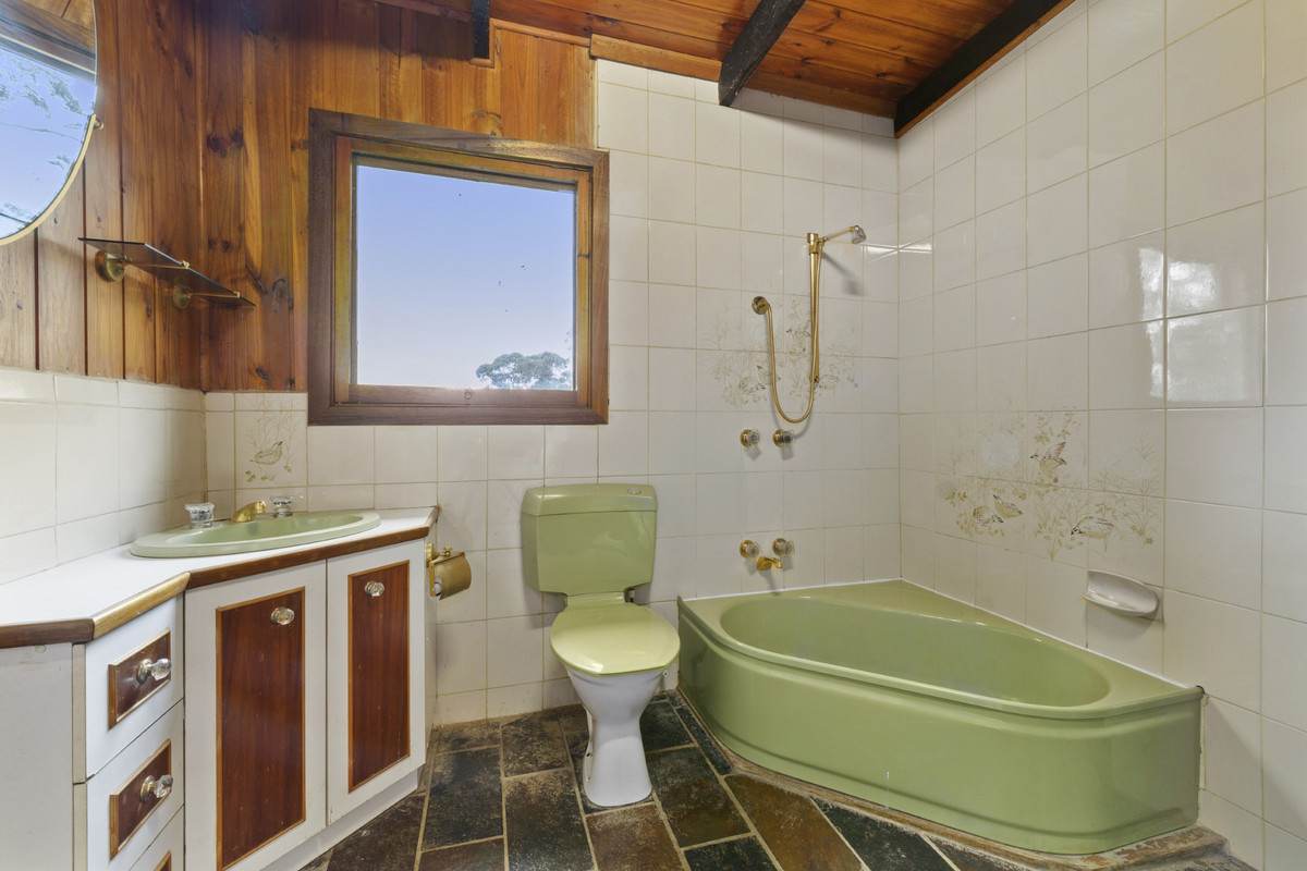 140 Sykes Road, Berringa For Sale by Farmbuy.com - image 17