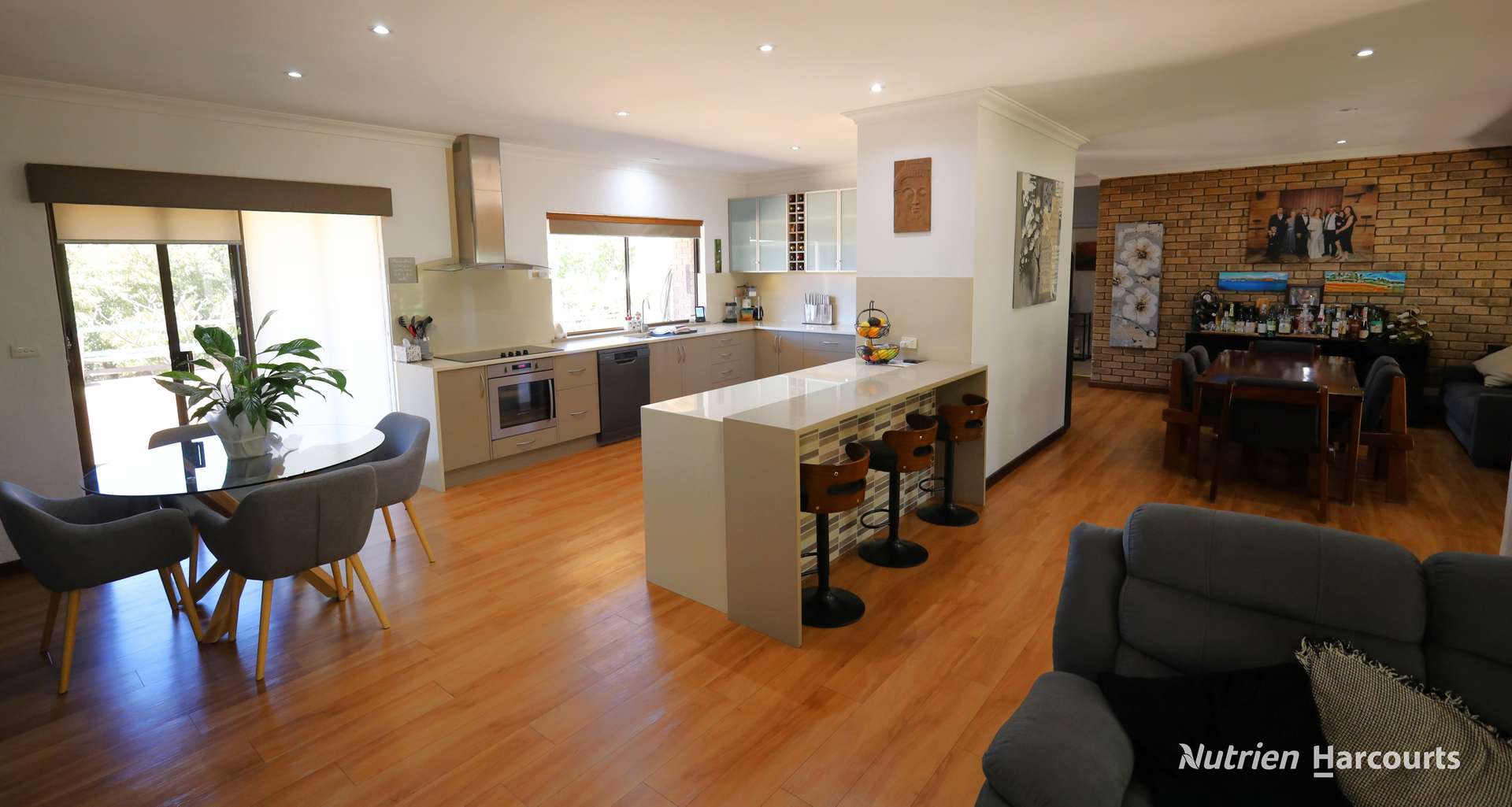 176 Chevin Road, Roleystone For Sale by Farmbuy.com - image 22