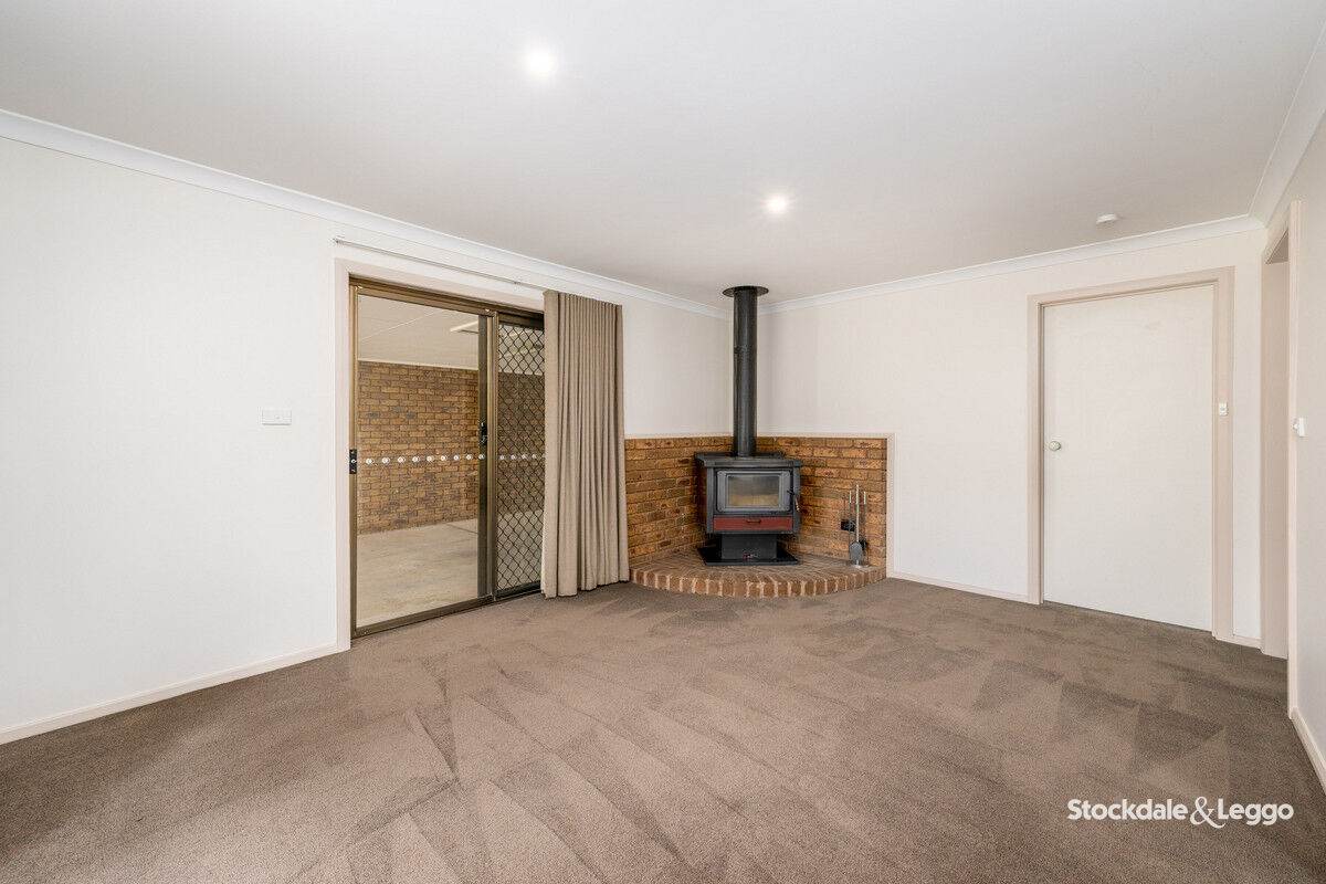9 Fairmaid Road, Kialla For Sale by Farmbuy.com - image 3
