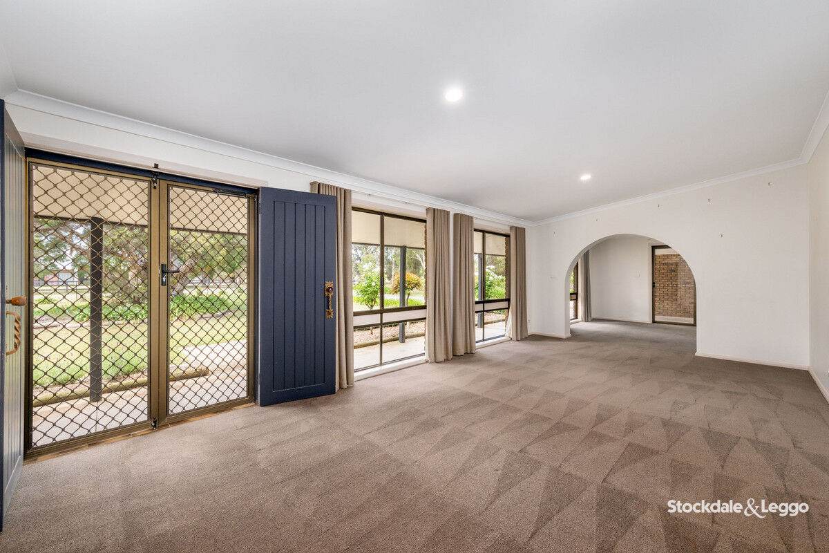 9 Fairmaid Road, Kialla For Sale by Farmbuy.com - image 8
