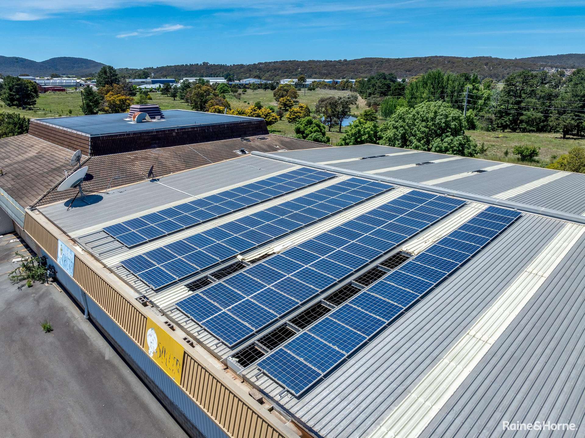 31-33 Taralga Rd, Goulburn For Sale by Farmbuy.com - image 8