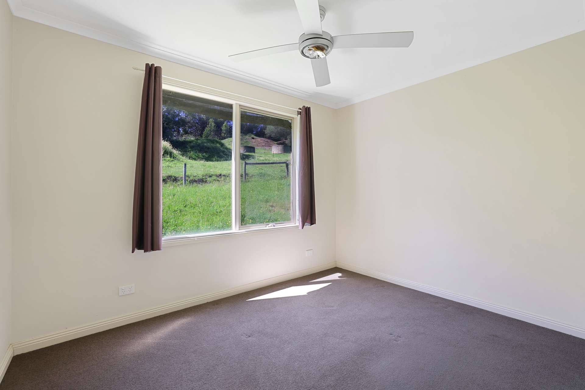 196 Peters Road, Ellinbank For Sale by Farmbuy.com - image 7