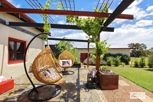 54 Ramon Parade, Ravenswood VIC 3453
