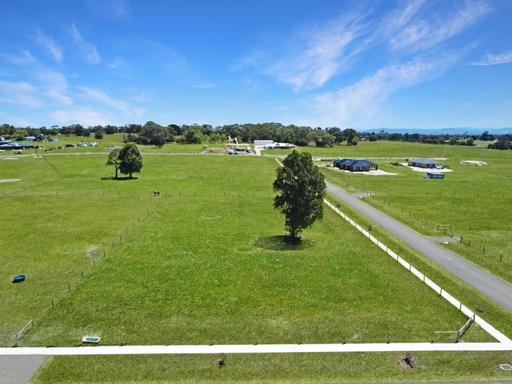 39 Hawkins Crescent, Lindenow South VIC 3875