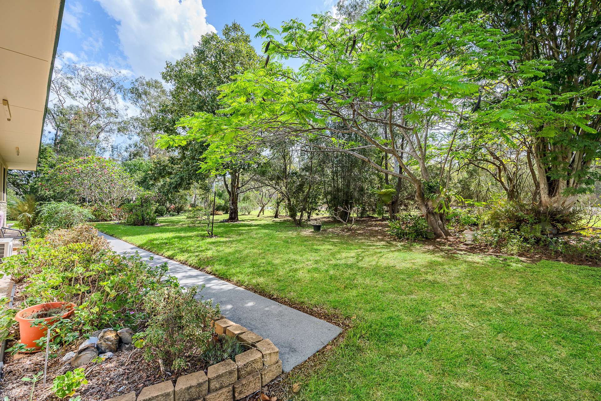 1551 Dawson Highway, Burua Sold by Farmbuy.com - image 23