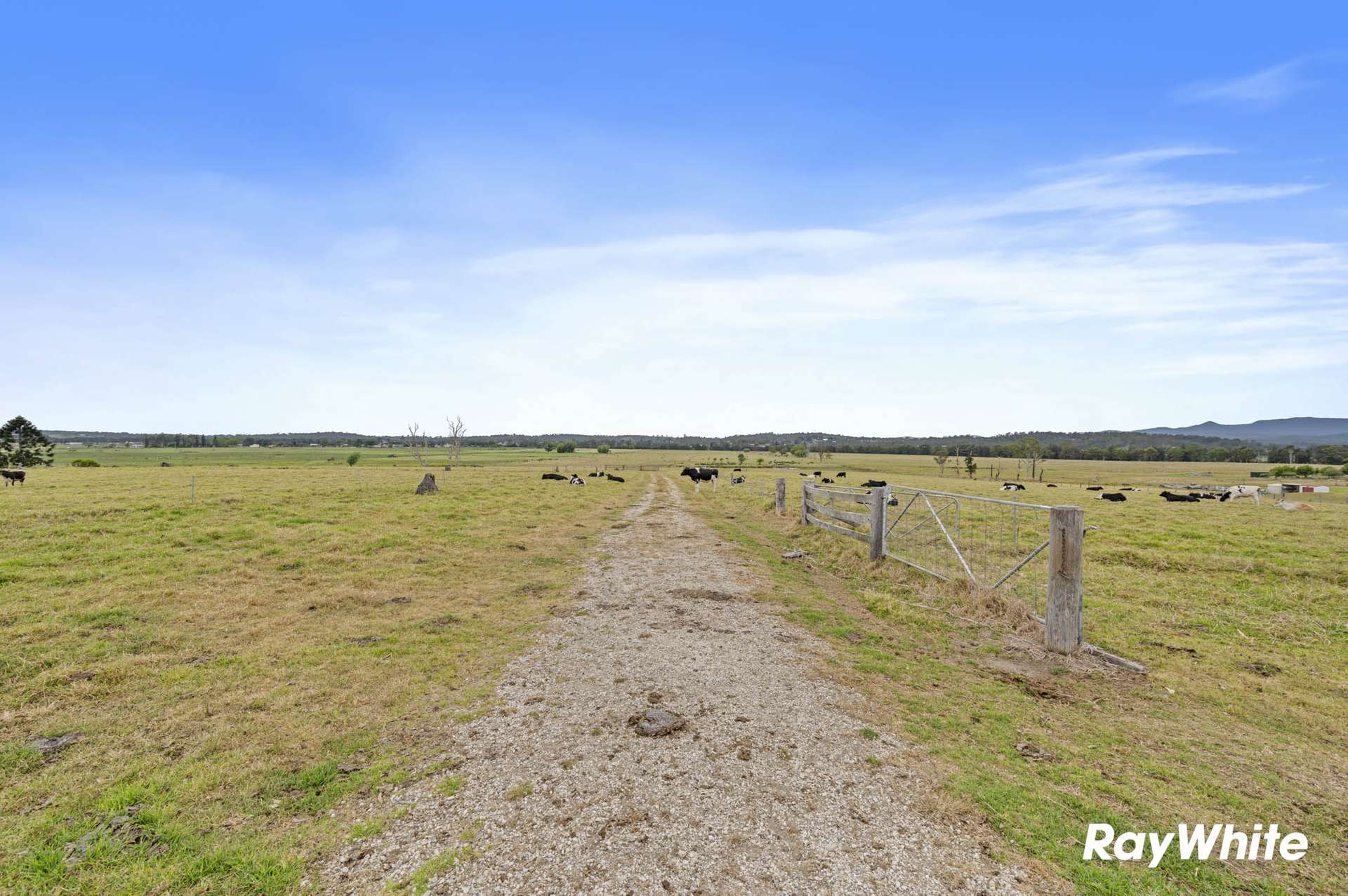 8 Glenduart Grove, Moruya For Sale by Farmbuy.com - image 21
