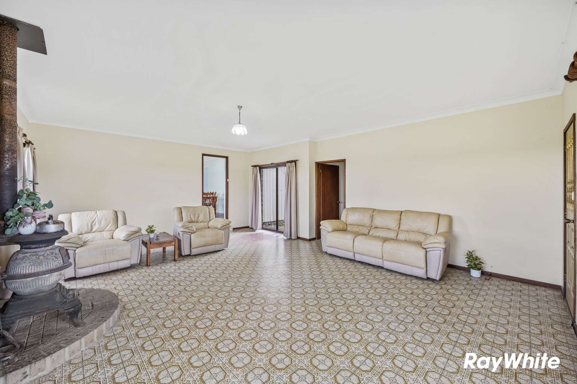 8 Glenduart Grove, Moruya For Sale by Farmbuy.com - image 12