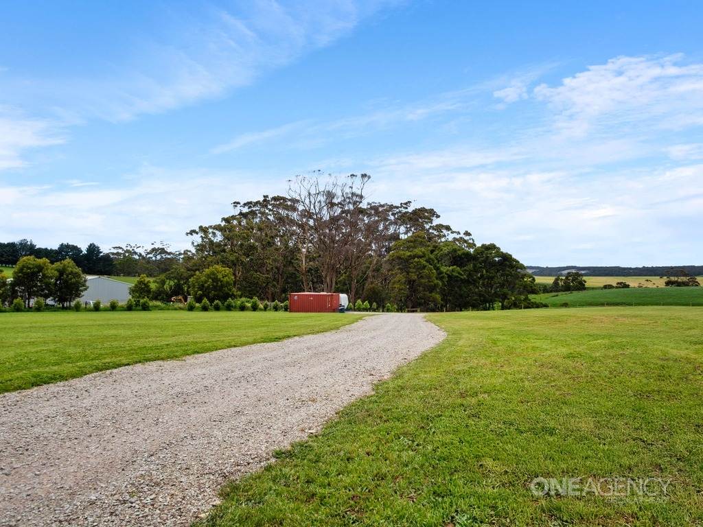 225 Upper Scotchtown Road, Scotchtown For Sale by Farmbuy.com - image 4