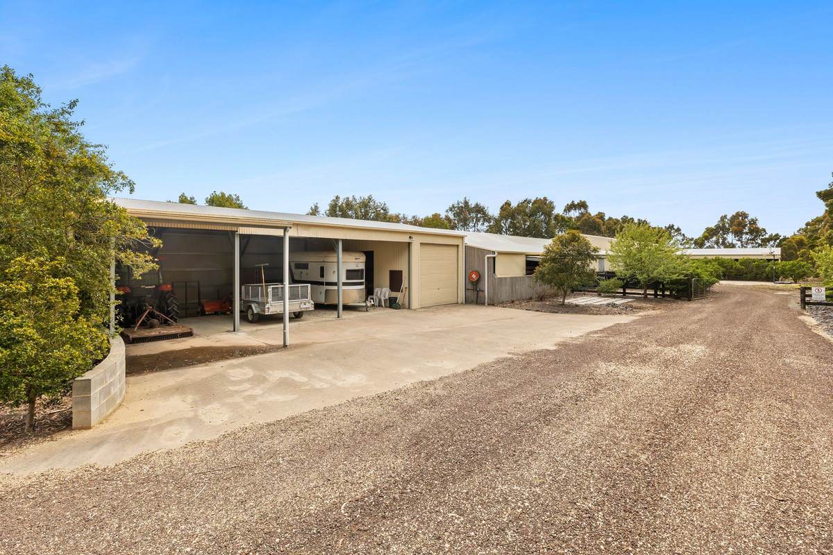 65 Coalmine Road, Winchelsea For Sale by Farmbuy.com - image 17