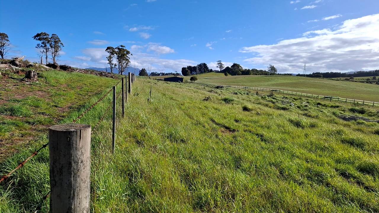 108 Weeks Road, Barrington For Sale by Farmbuy.com - image 1