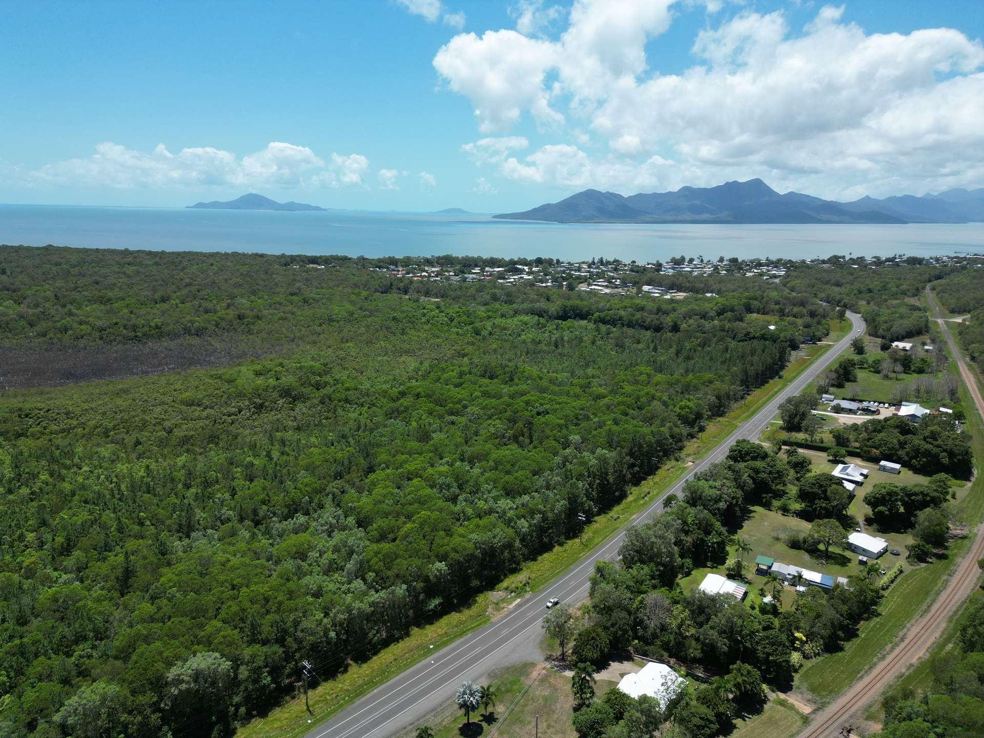Lot 5 & 6 Bruce Highway, Cardwell For Sale by Farmbuy.com - image 2