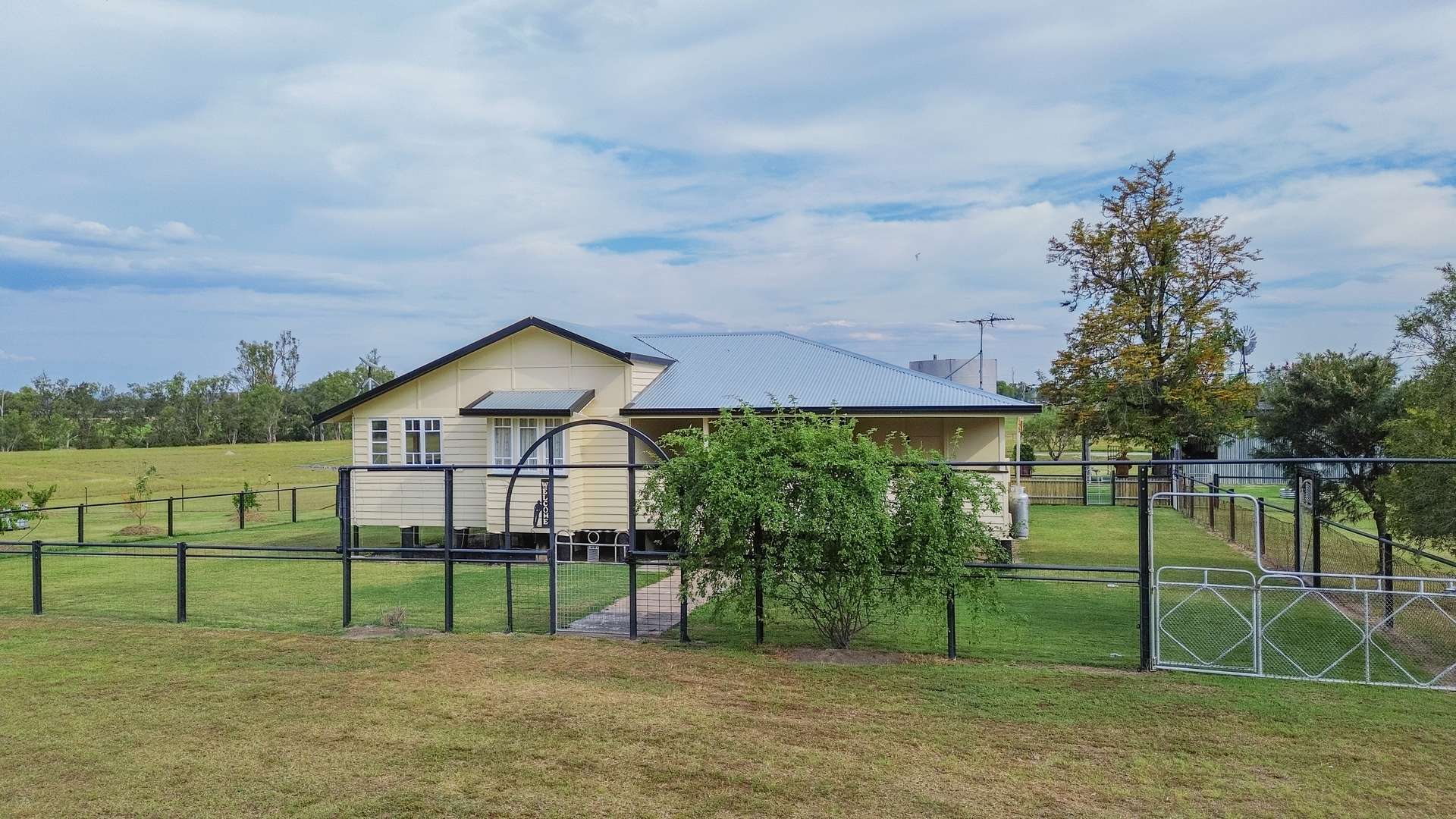 192 Omanama Cobba Da Mana Road, Coolmunda Sold by Farmbuy.com - image 4