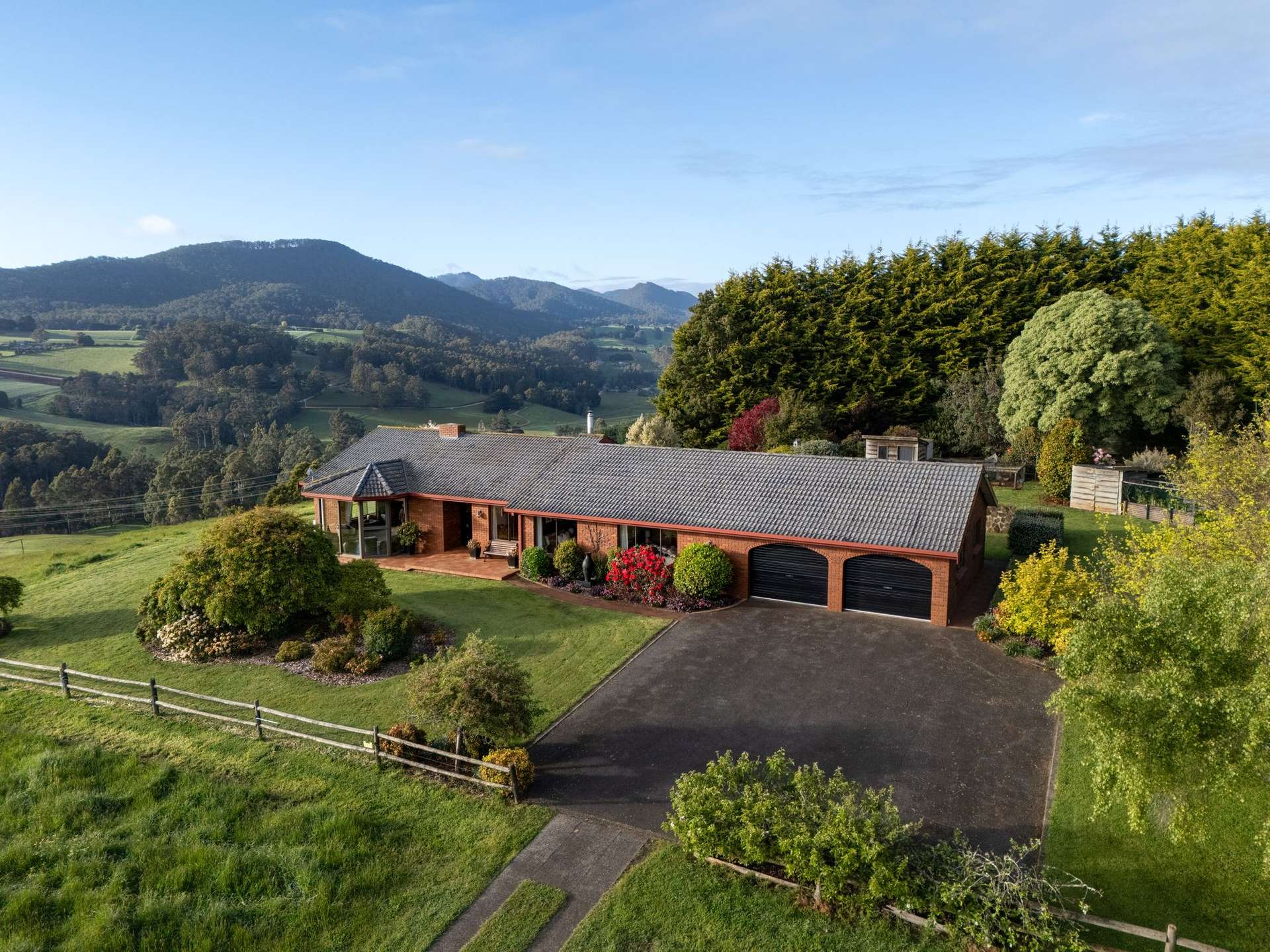 191 Pine Road, Penguin Sold by Farmbuy.com - image 1