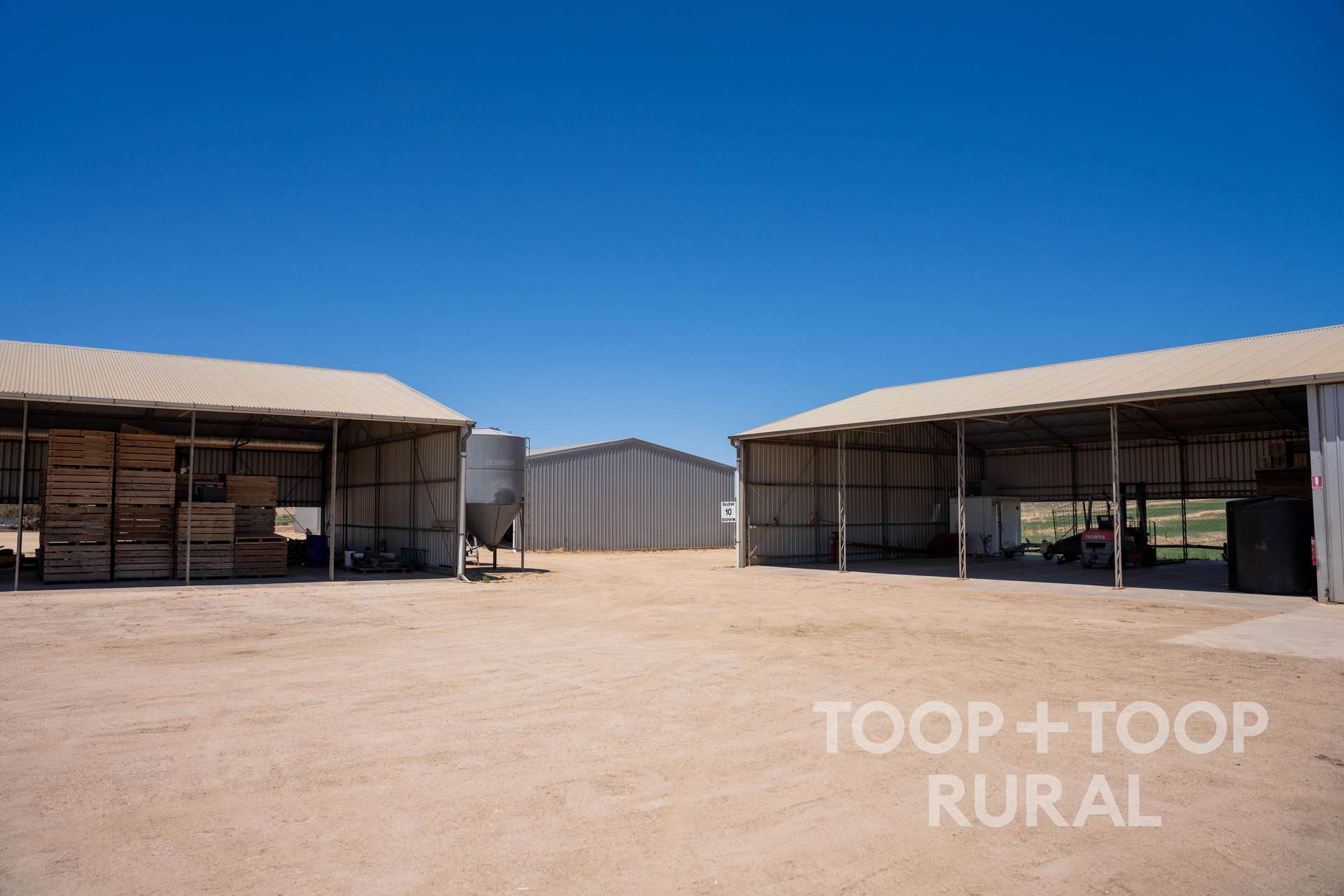 4457 Hunter Road, Nildottie For Sale by Farmbuy.com - image 6