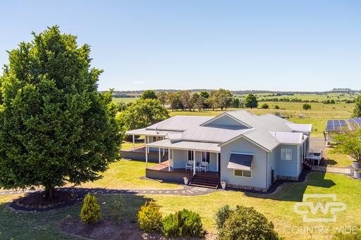 Farm Sold - NSW - Glen Innes - 2370 - Top-Tier Small Farm with Modern 4-Bedroom Homestead 