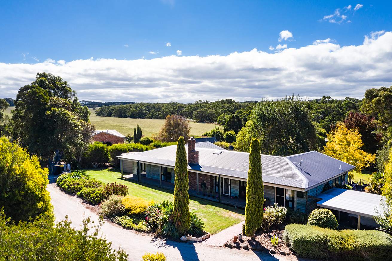 1075 Waratah Road, Fish Creek For Sale by Farmbuy.com - image 2