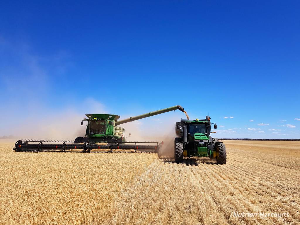 &period; Waitavalo Farms, Narembeen WA 6369