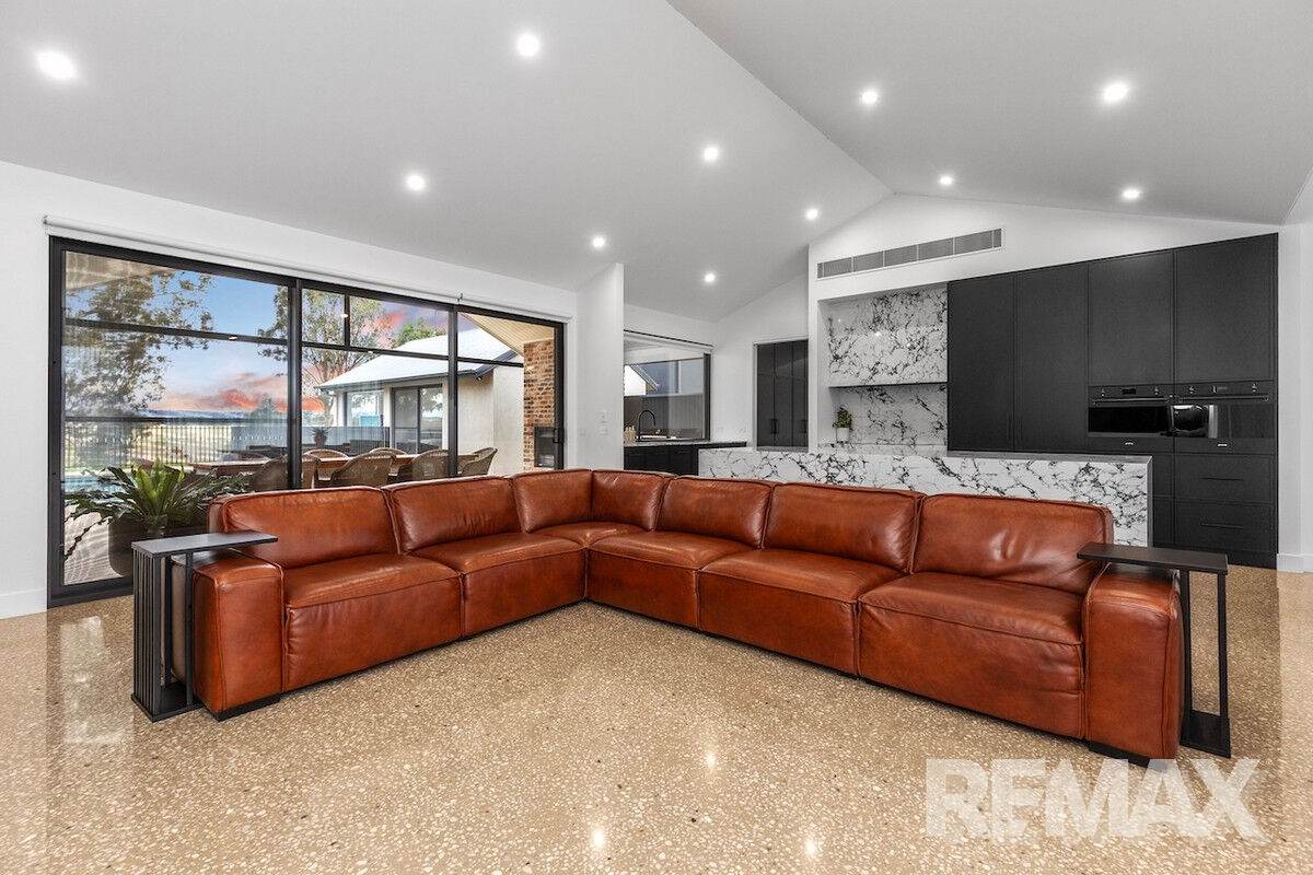 6 Sirius Way, Gumly Gumly For Sale by Farmbuy.com - image 2