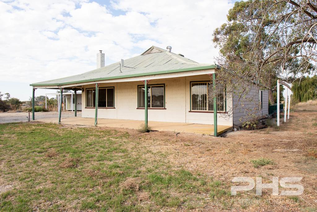 594 Tragowel Road, Tragowel VIC 3579