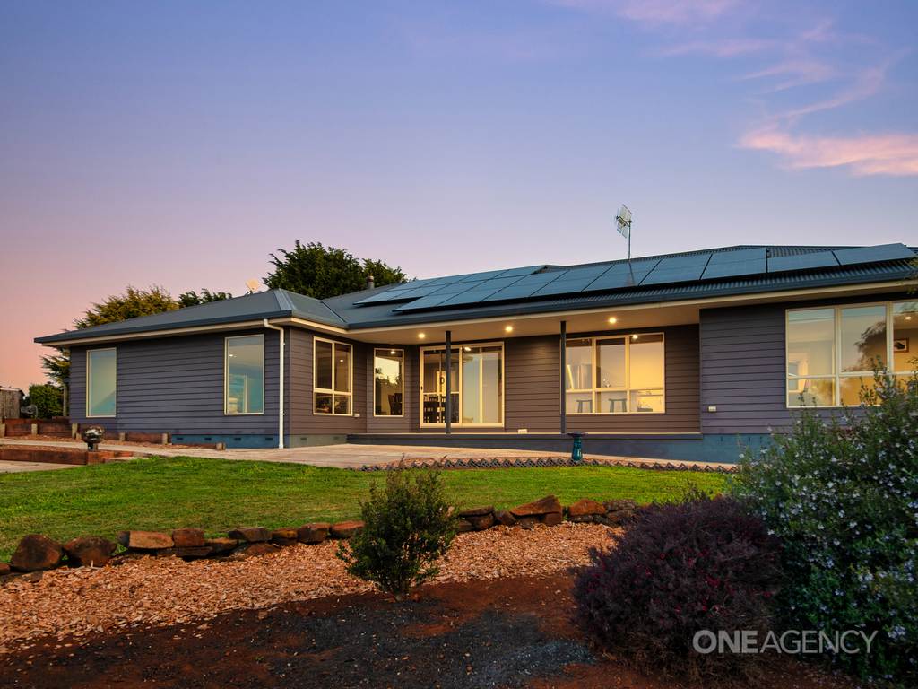 17206 Bass Highway, Boat Harbour TAS 7321