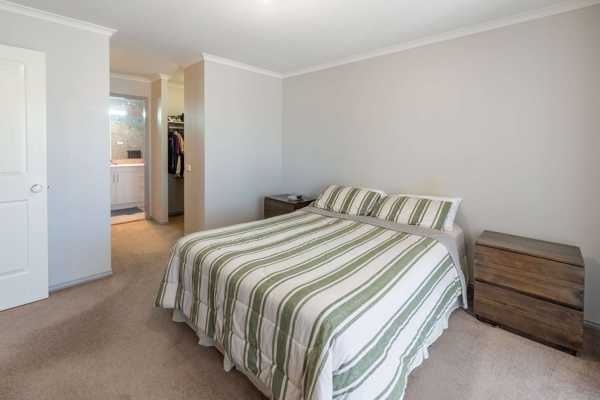 14 Oak Street, Temora For Sale by Farmbuy.com - image 13