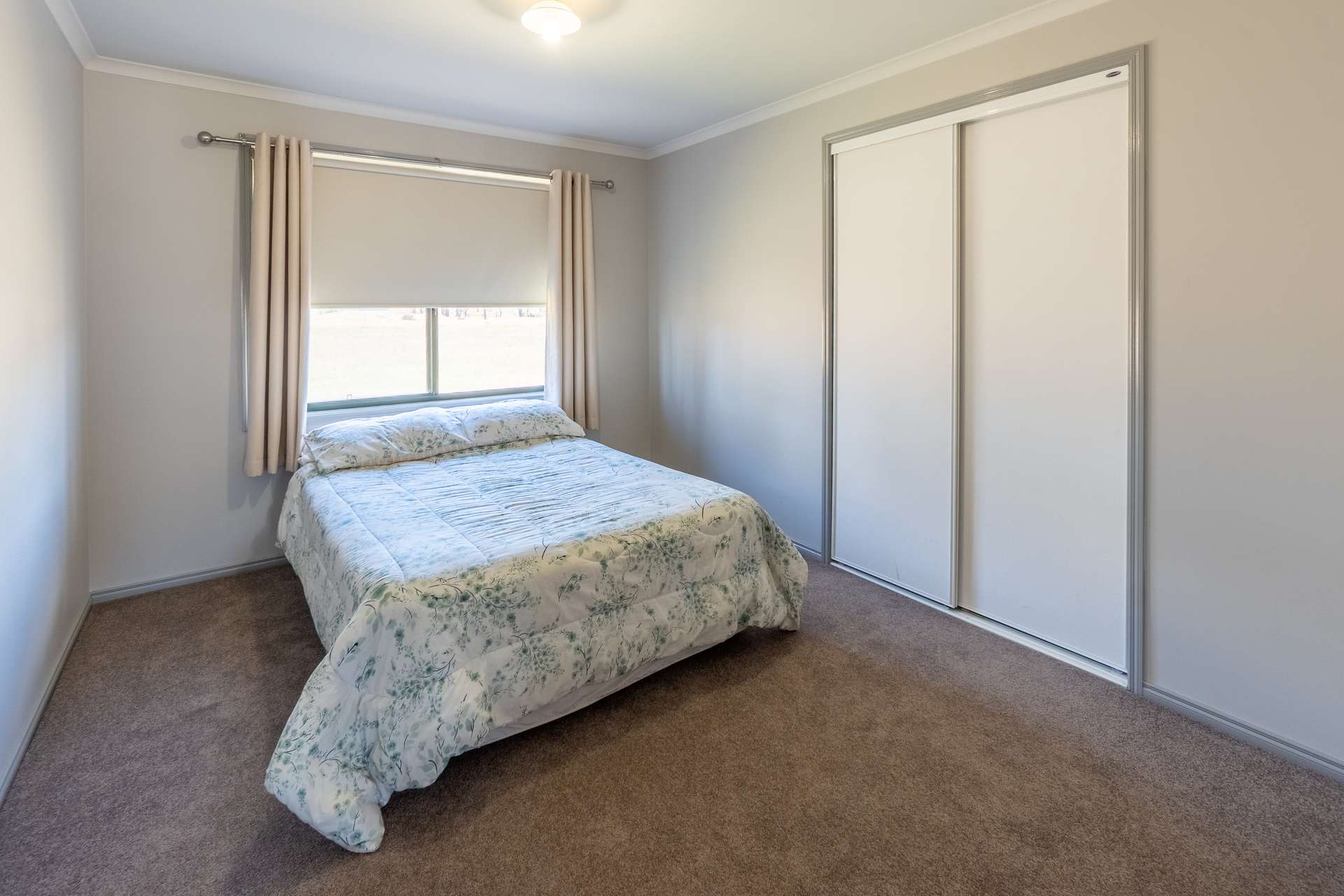 14 Oak Street, Temora For Sale by Farmbuy.com - image 17